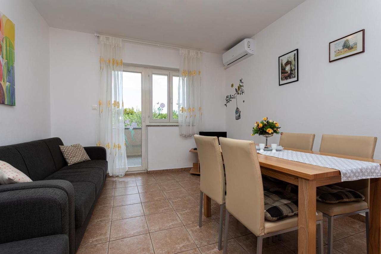 سيلو Apartments Katarina المظهر الخارجي الصورة