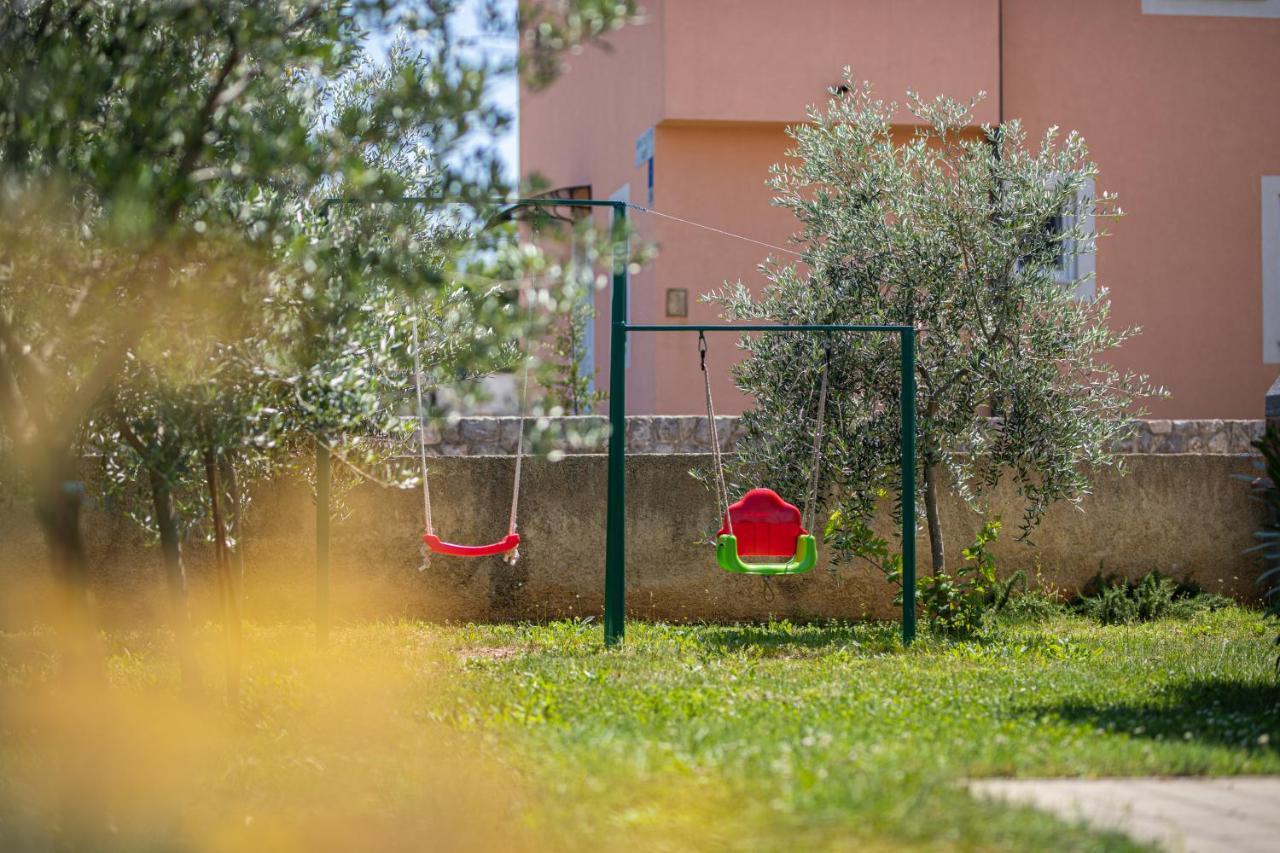 سيلو Apartments Katarina المظهر الخارجي الصورة