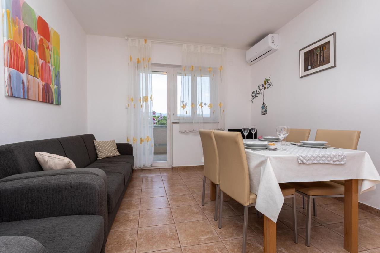 سيلو Apartments Katarina المظهر الخارجي الصورة