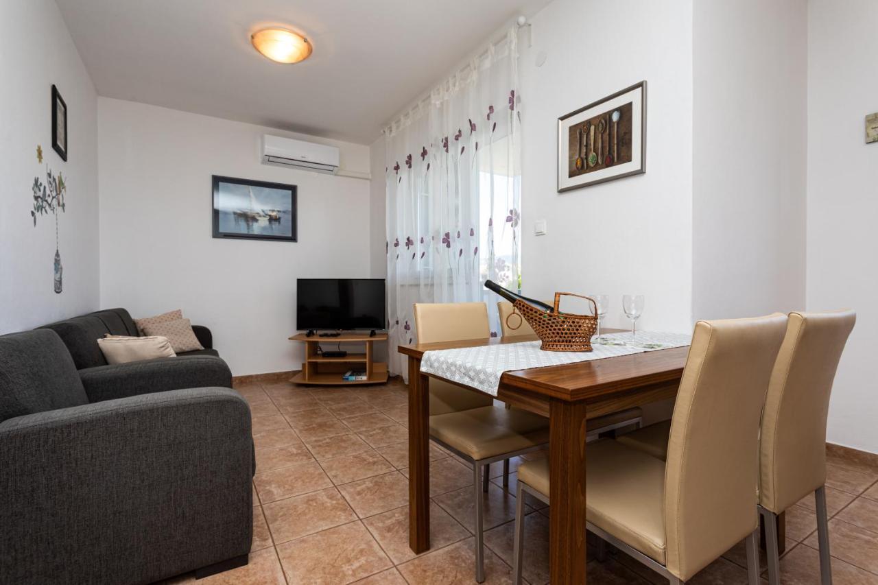 سيلو Apartments Katarina المظهر الخارجي الصورة